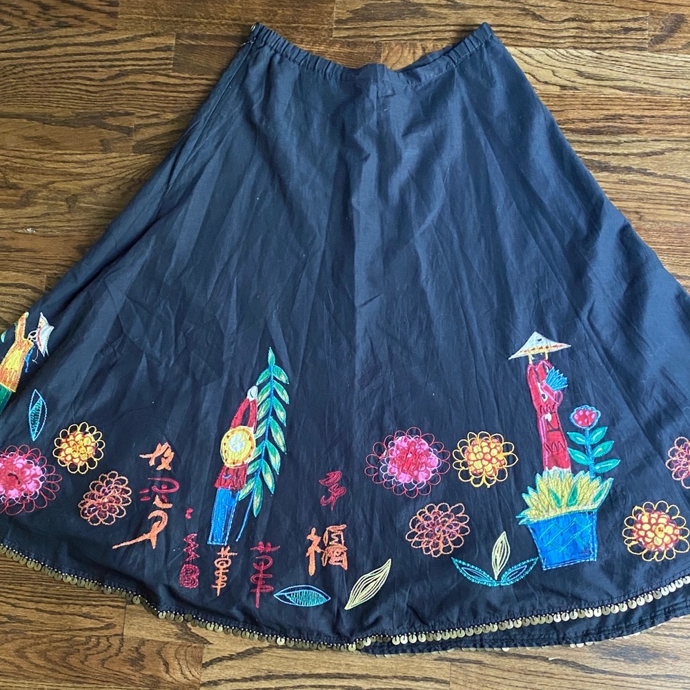 Y2K Chicos Embroidered Black A-Line Skirt Floral and Asian Motifs & Metal Rings